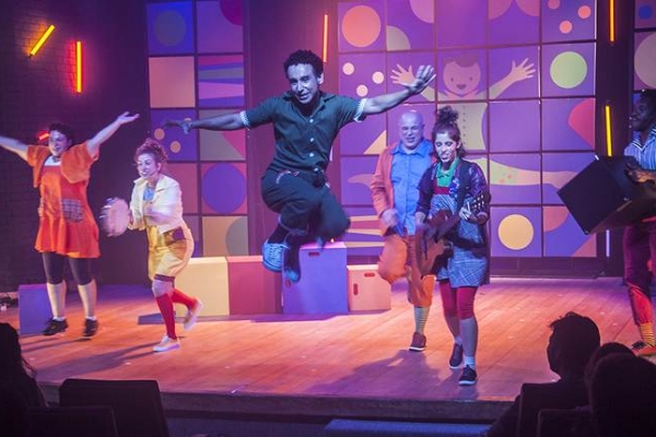 O musical infantil "Gabriel só quer ele mesmo" volta ao cartaz, dia 8 de abril, no Teatro Glauce Rocha