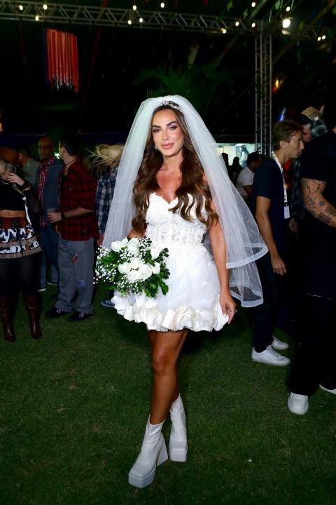 vlds7329-nicole-bahls.jpg
